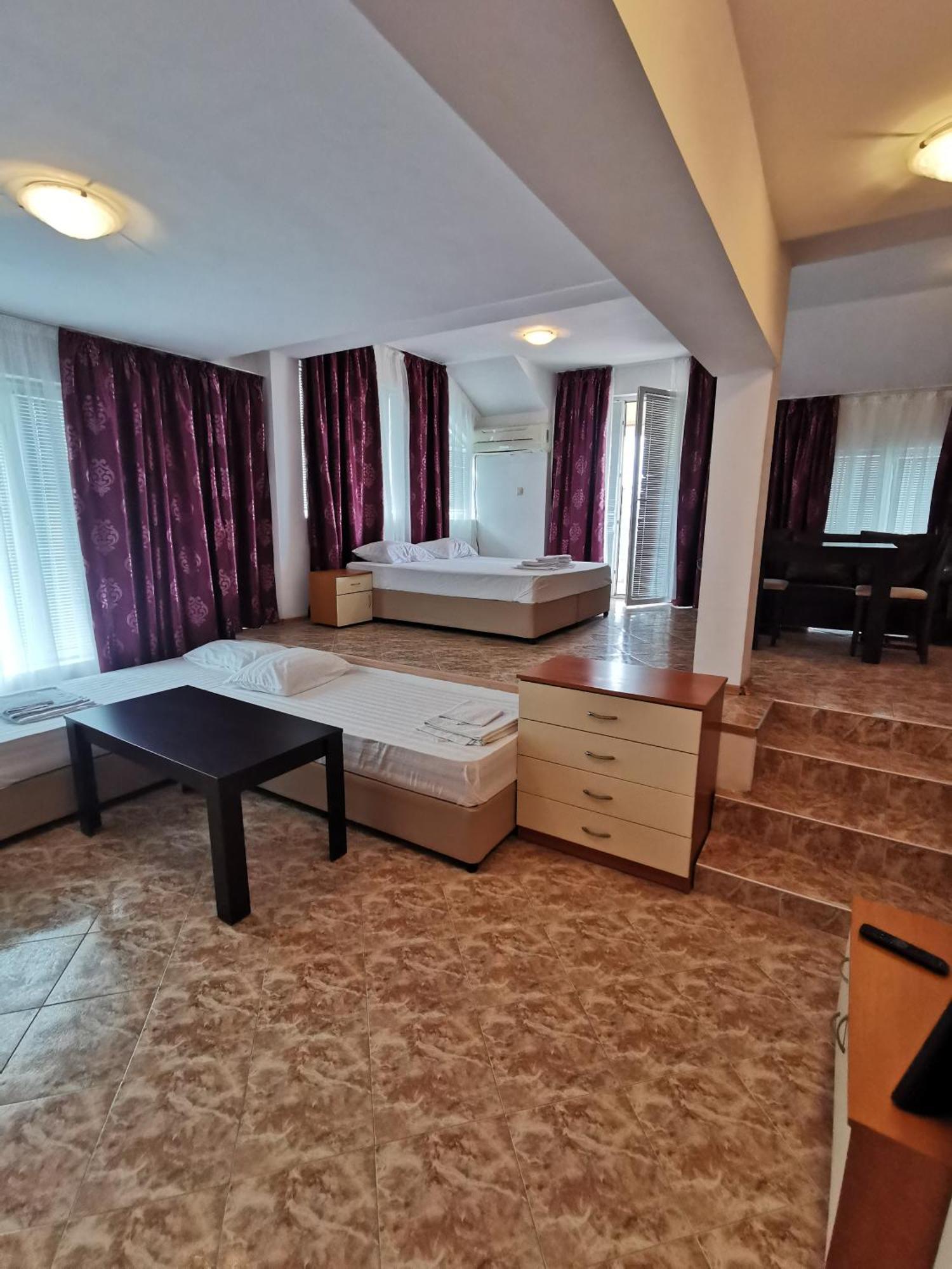 Jelezchevi Guest Rooms Primorsko Eksteriør bilde